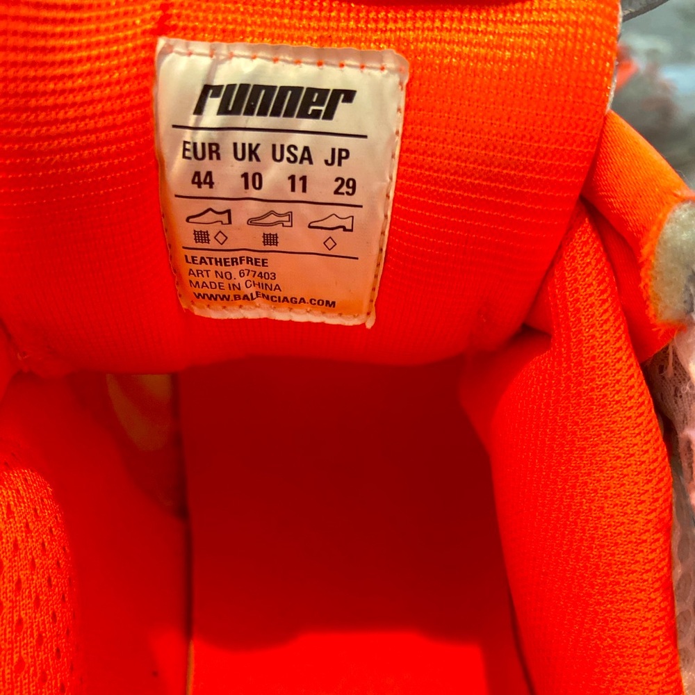 Balenciaga Runner Trainer Orange Fluo - Picture 5 of 5